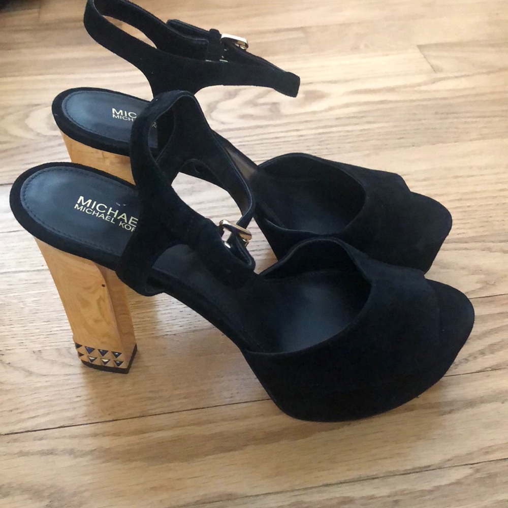 NEW MICHAEL KORS HEALS